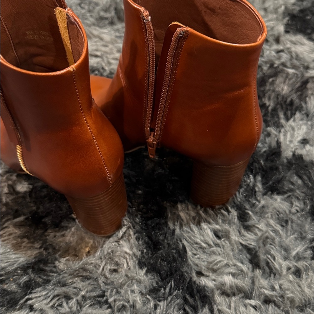 Jeffrey Campbell Elegant Brown Ankle Boots - Picture 6 of 9
